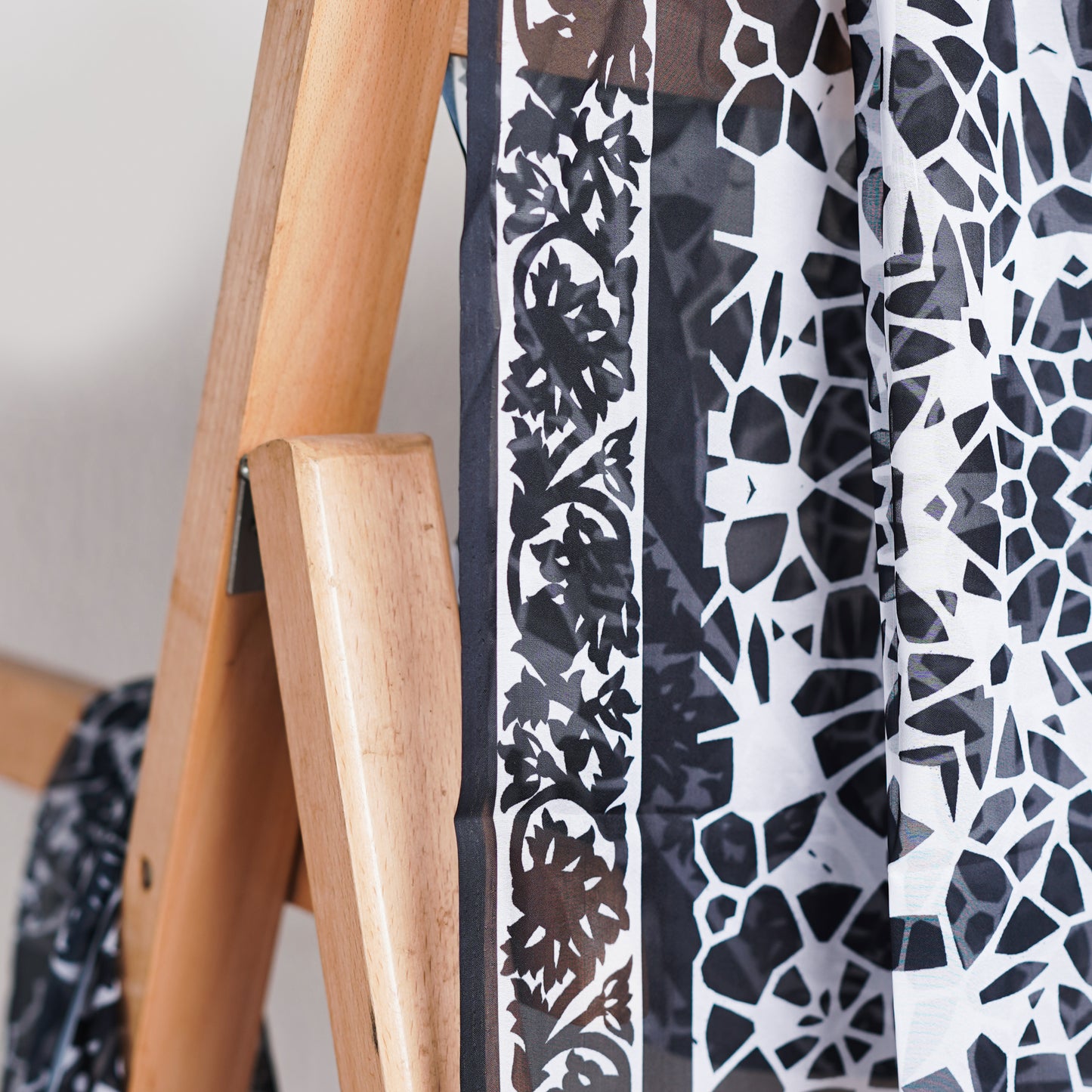 Subtle Pattern Dupatta