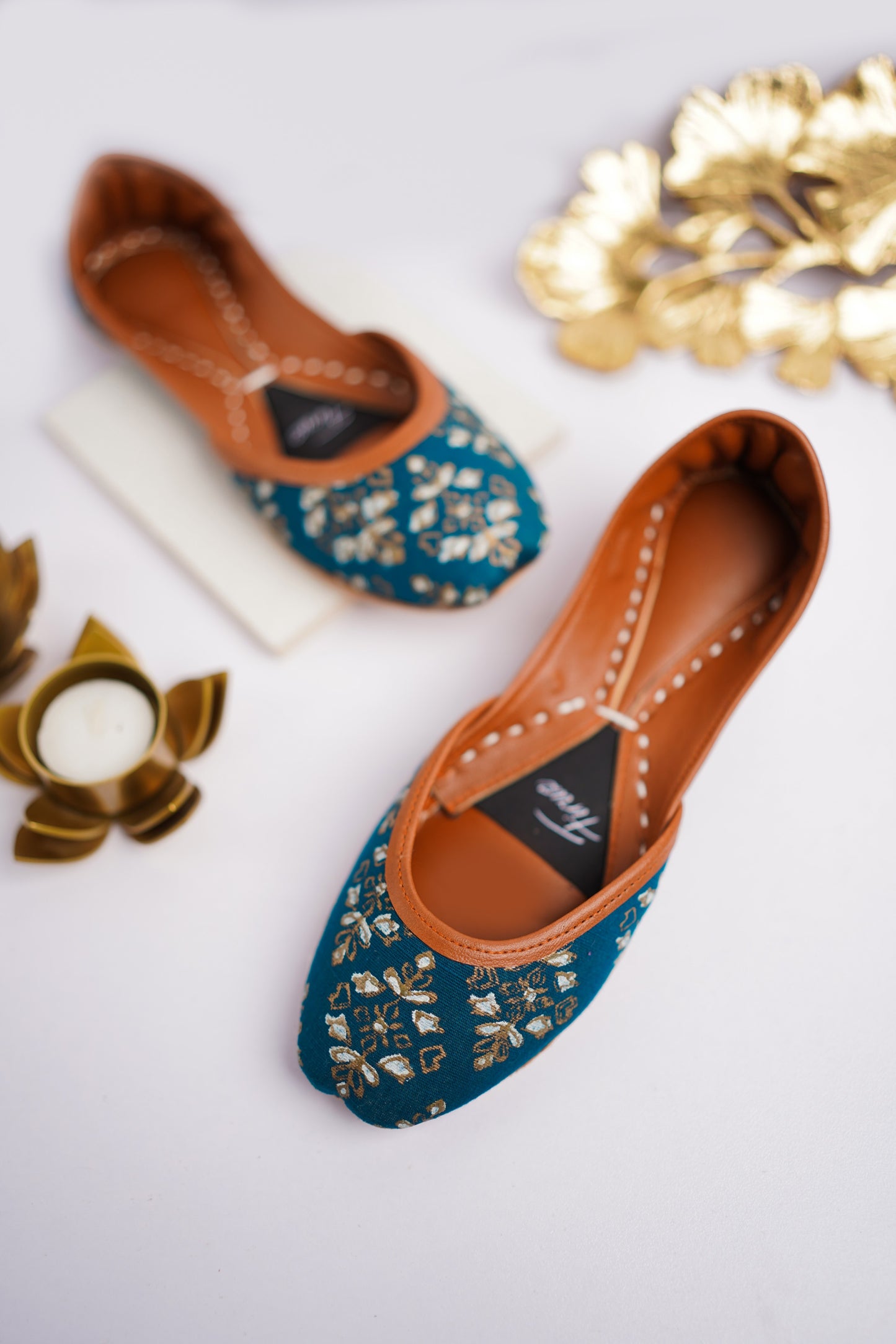 Musarrat (Teal)