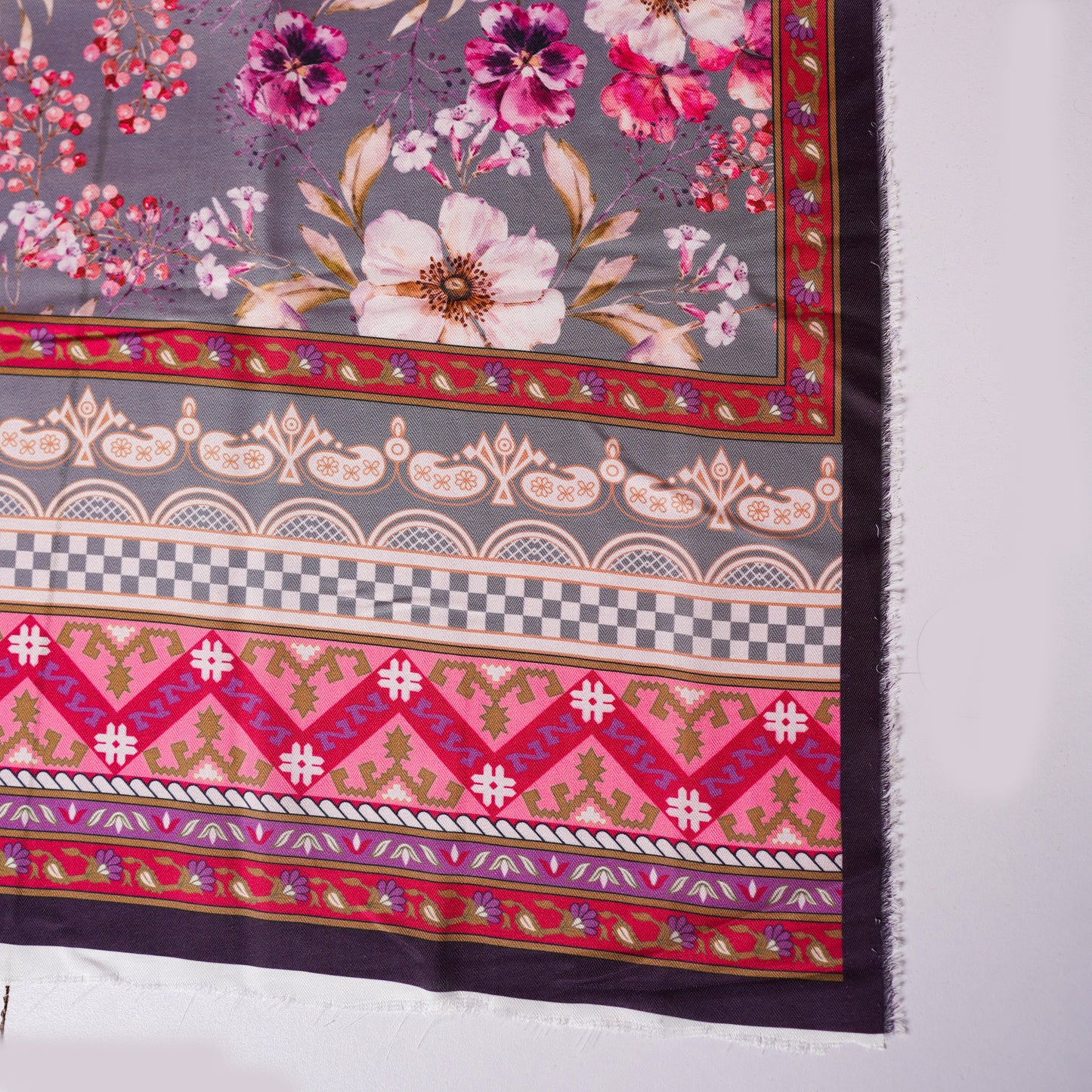 Ceranium Dupatta