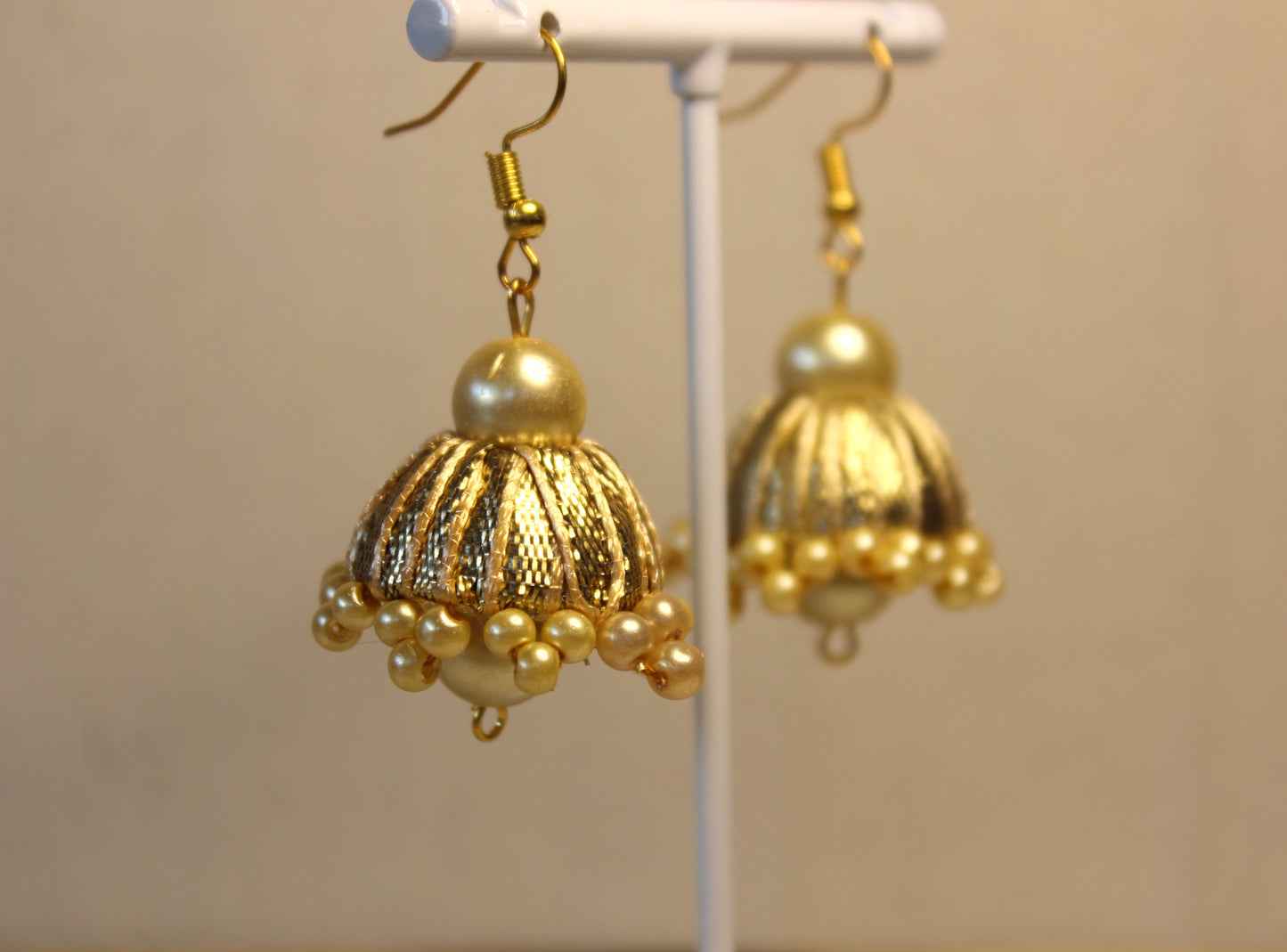 Iztiraar Earrings (Golden)