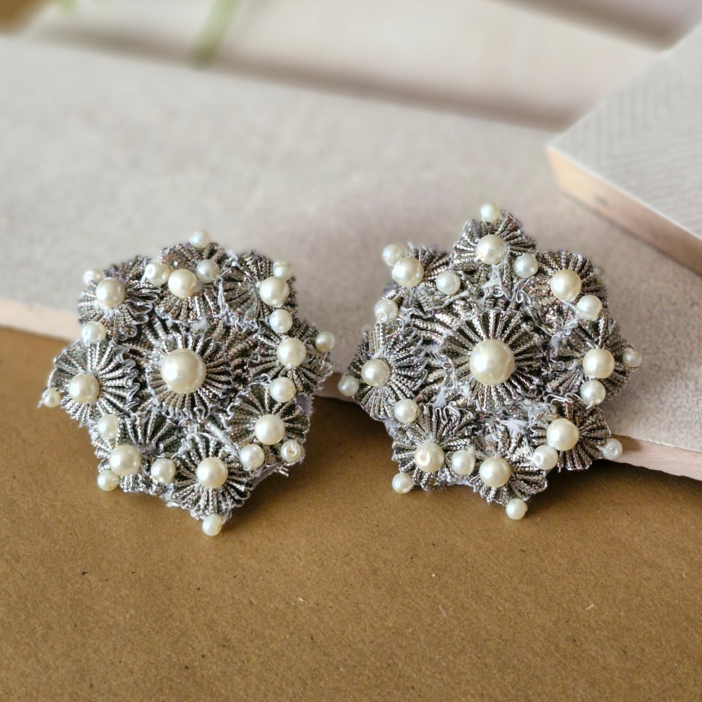 Seher (Ear Studs)