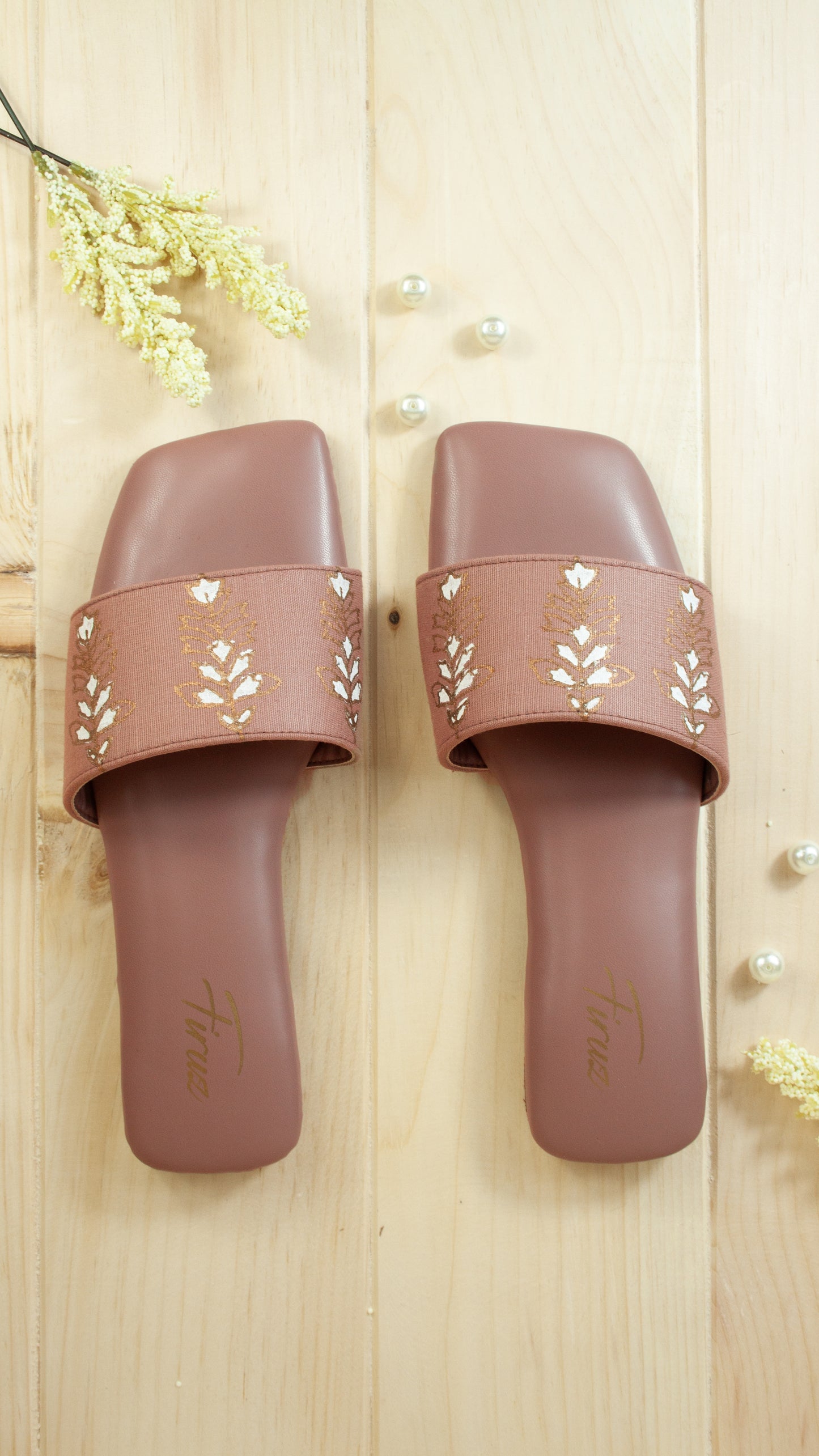 Tabassum (Tea Pink)