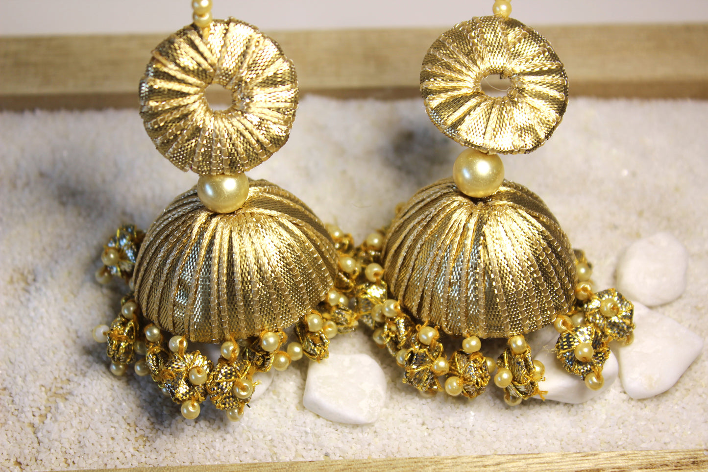 Rabt Earrings (Golden)