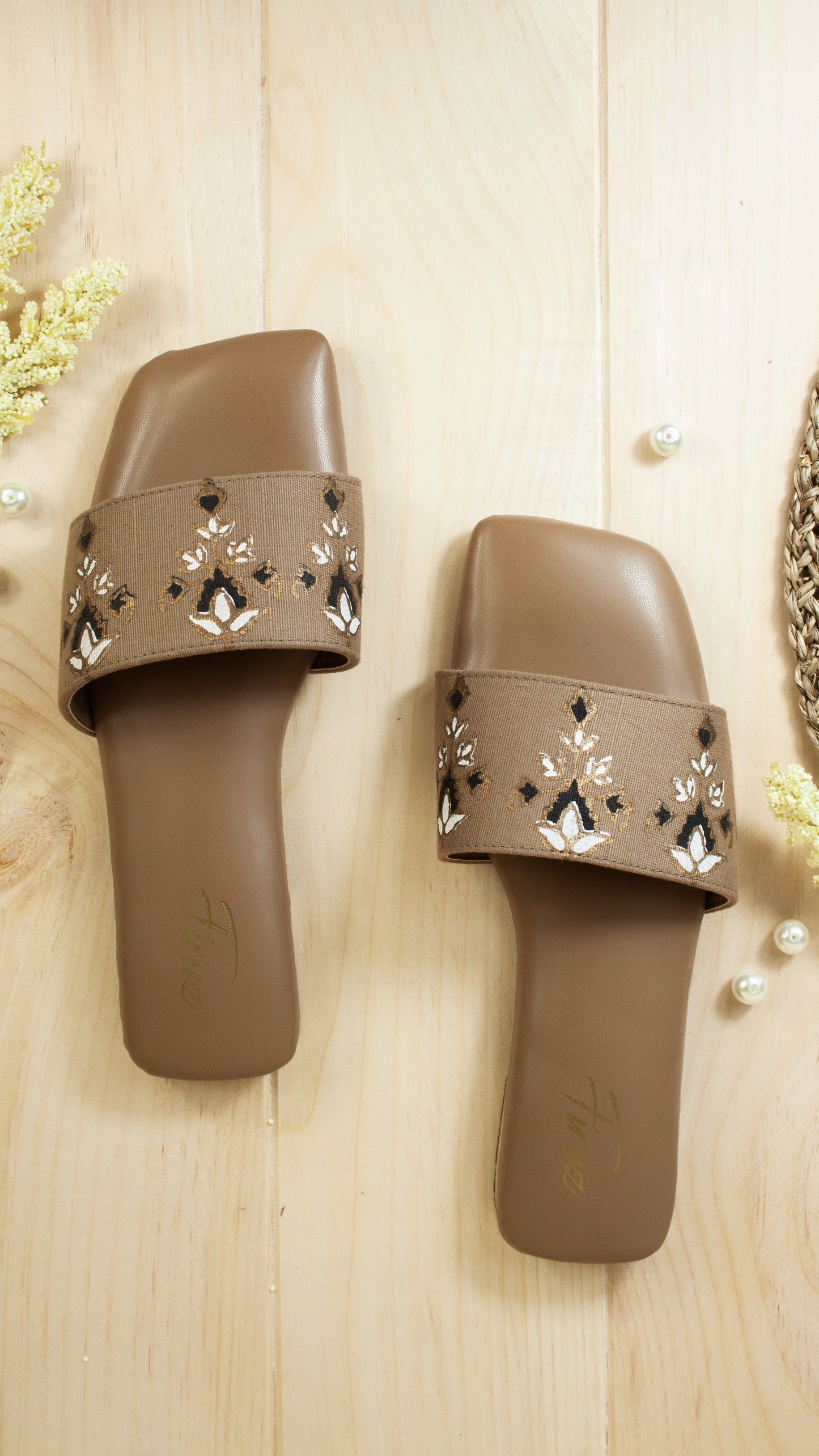 Ibtida (Brown)