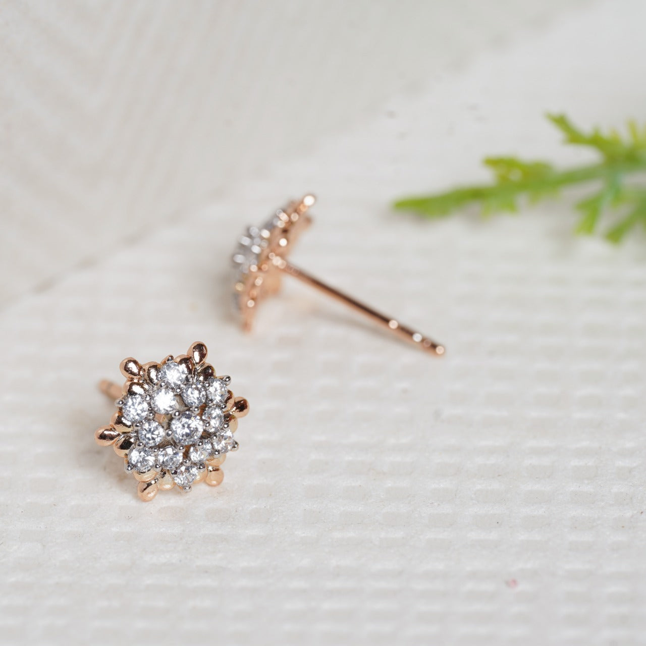 SnowFlake Ear Studs