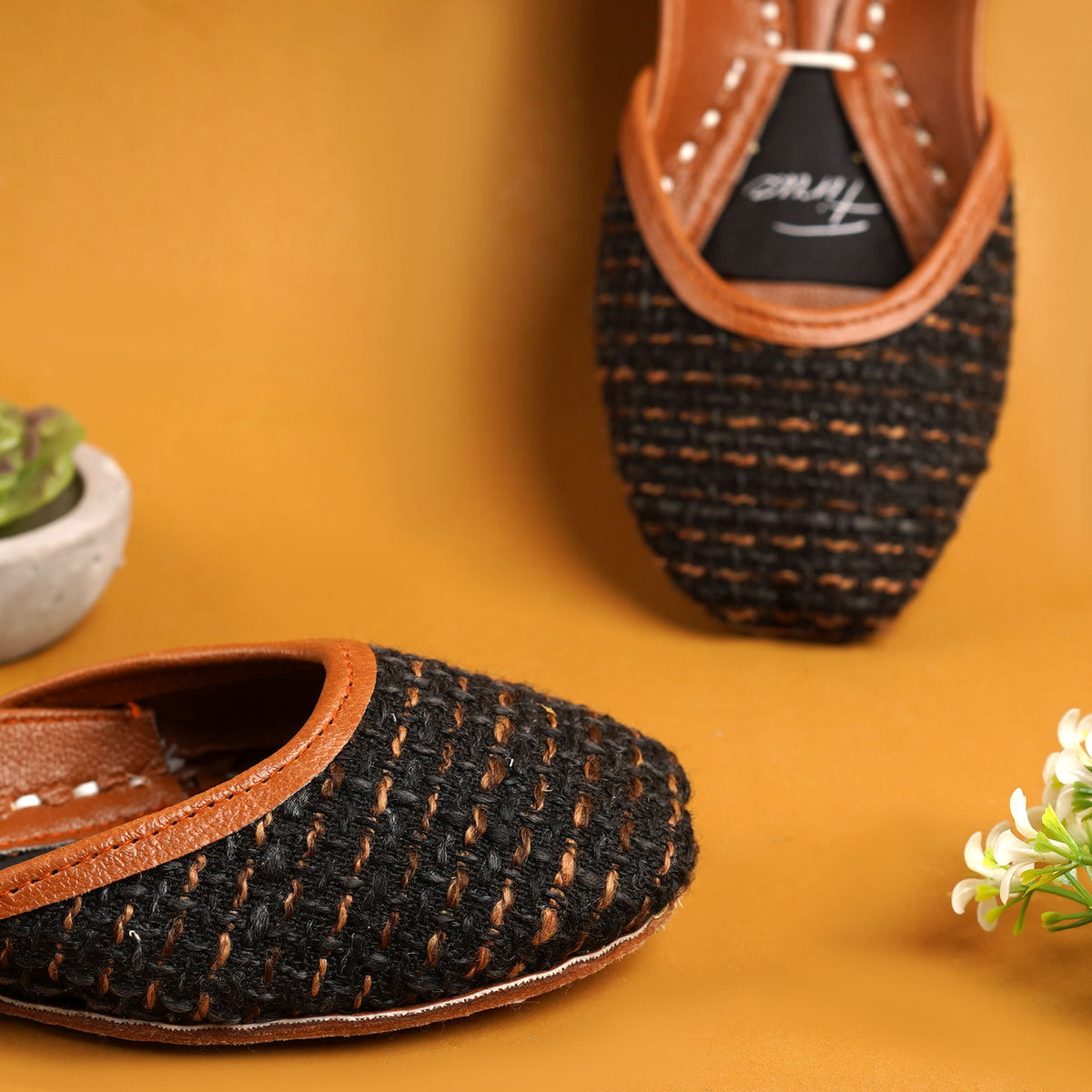 Euphoria (Black Brown)
