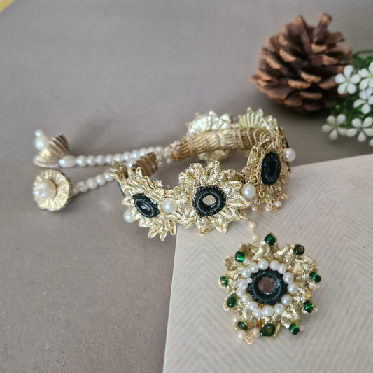 Inkisaar (Bangle with ring) - Green