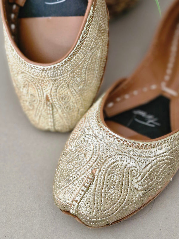 Shahkar Tilla (Golden)