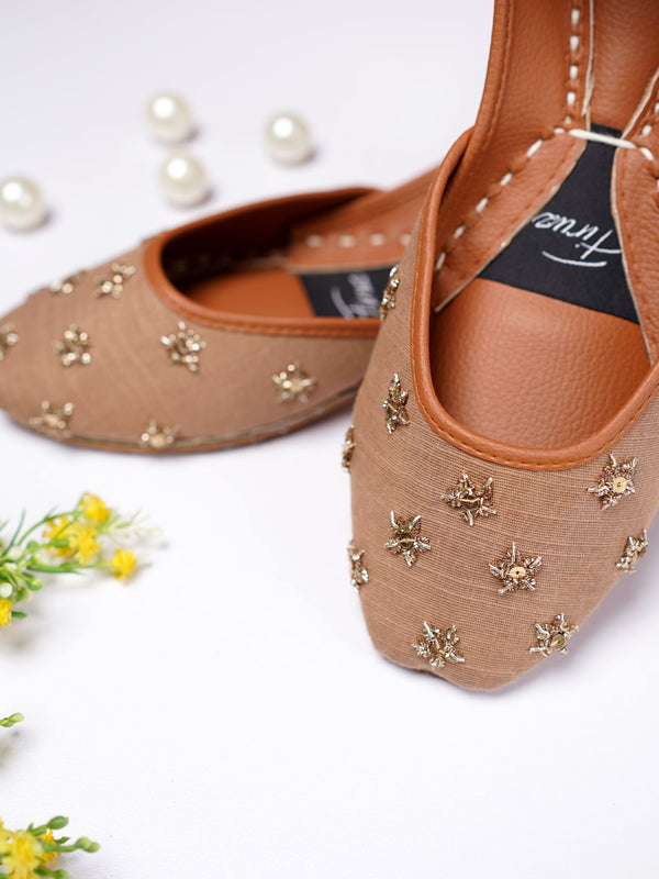Aks - LIGHT BROWN