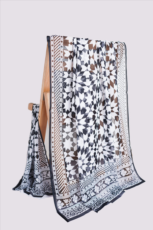 Sable Daisy Dupatta