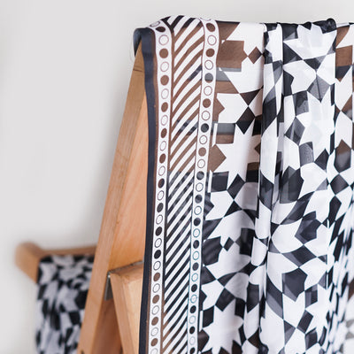 Sable Daisy Dupatta
