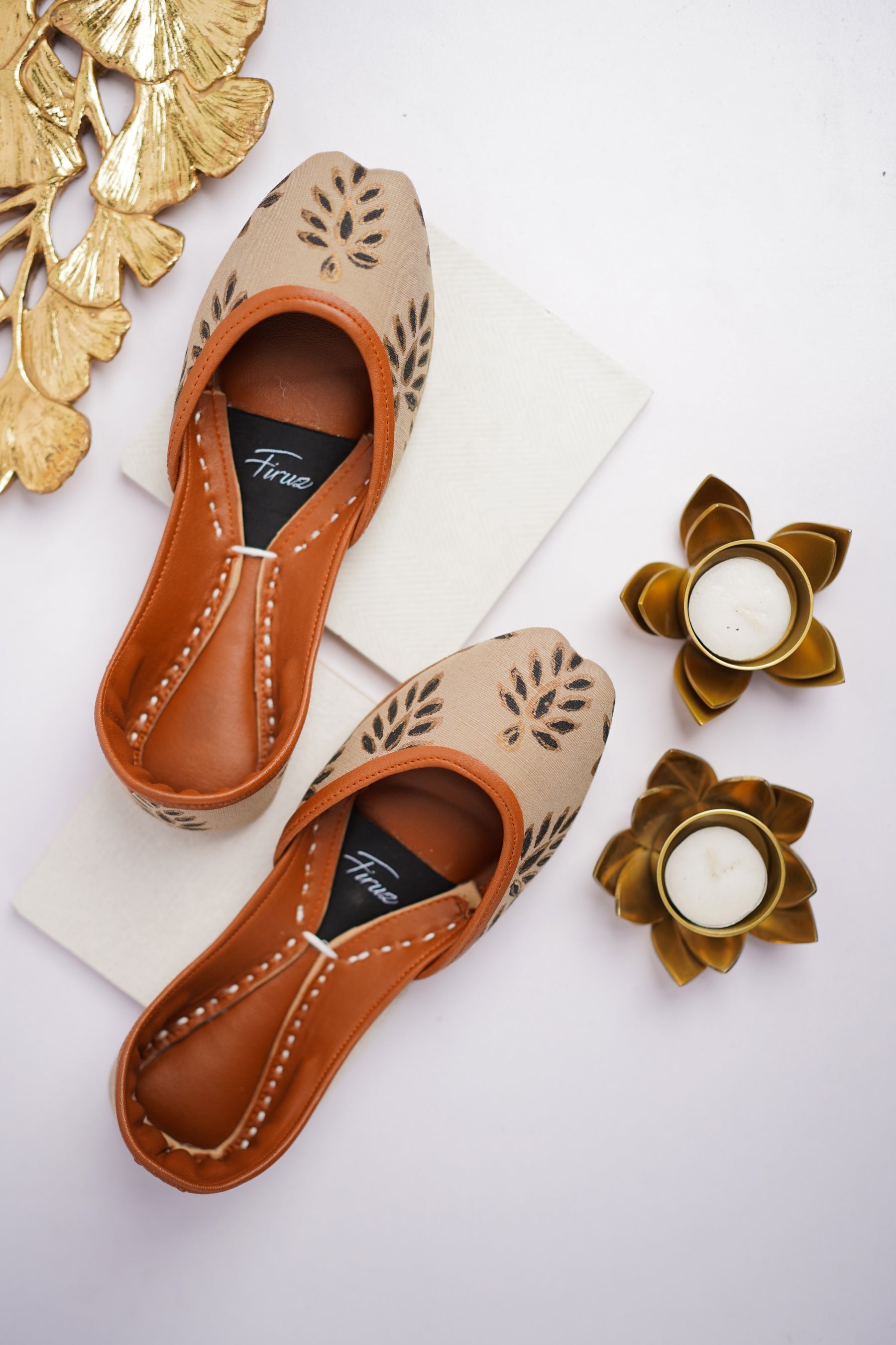 Rahi (Dark Beige)