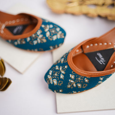 Musarrat (Teal)
