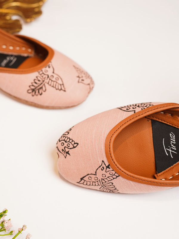 Adavat (Powder Pink)