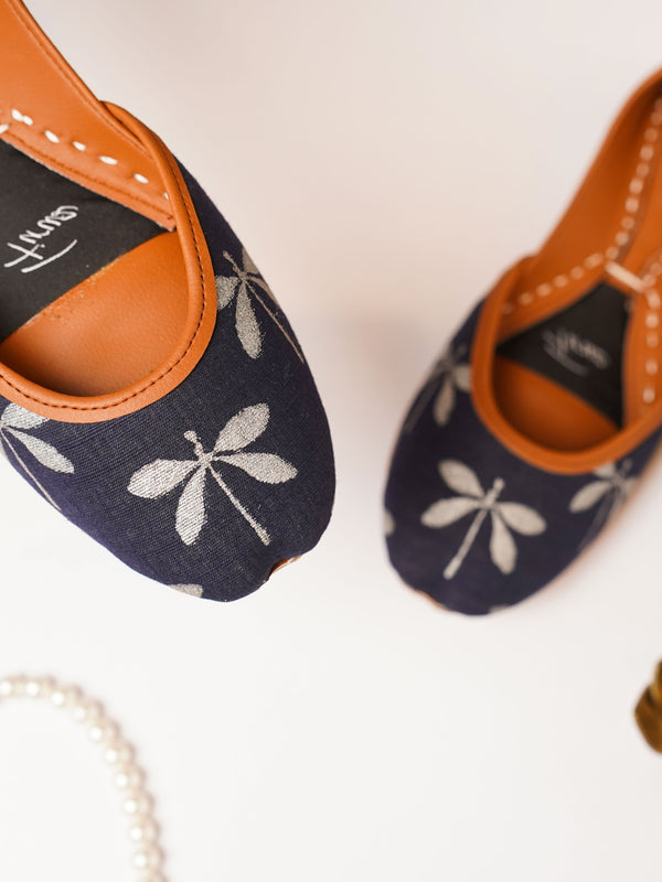 Noor (Dark Blue)