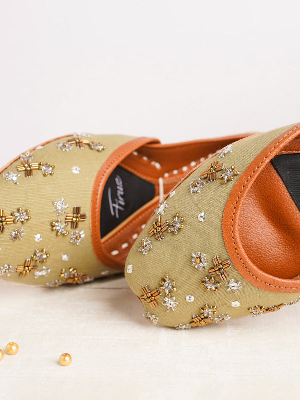 Inayat - OLIVE GREEN