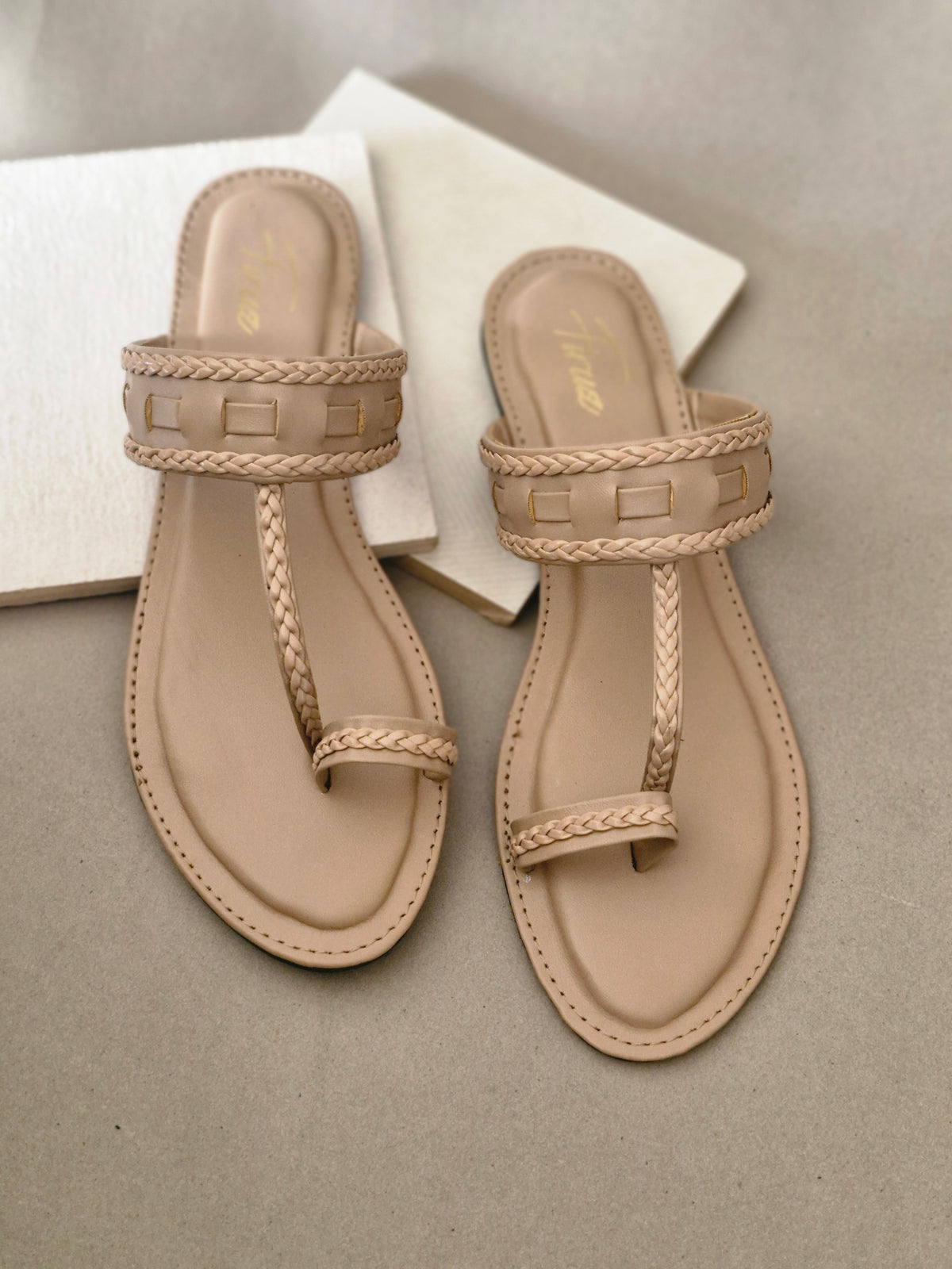 Lihaz (Beige)