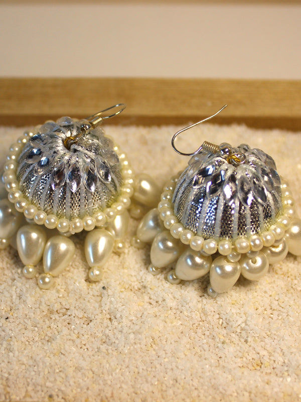 Rifaqaat Earrings (Silver)