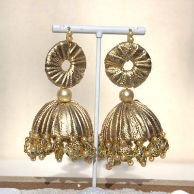 Rabt Earrings (Golden)