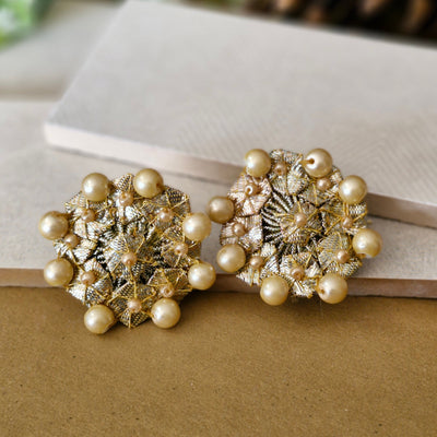 Ayra (Ear Studs)