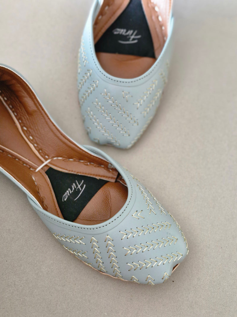 Uns (Powder Blue)