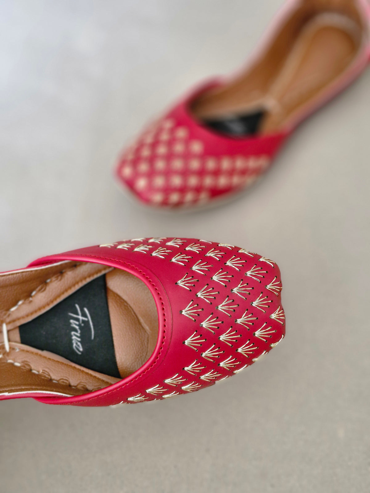 Fanaa (Red)