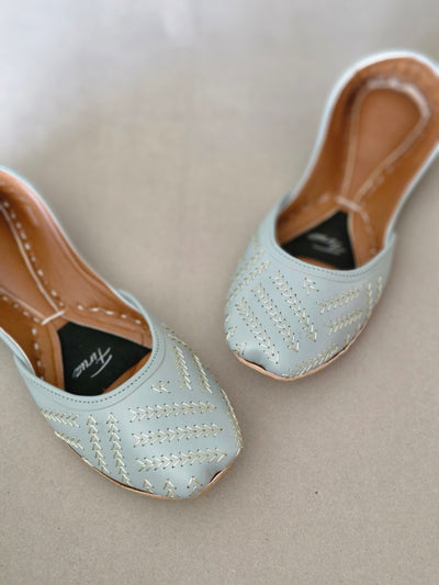 Uns (Powder Blue)