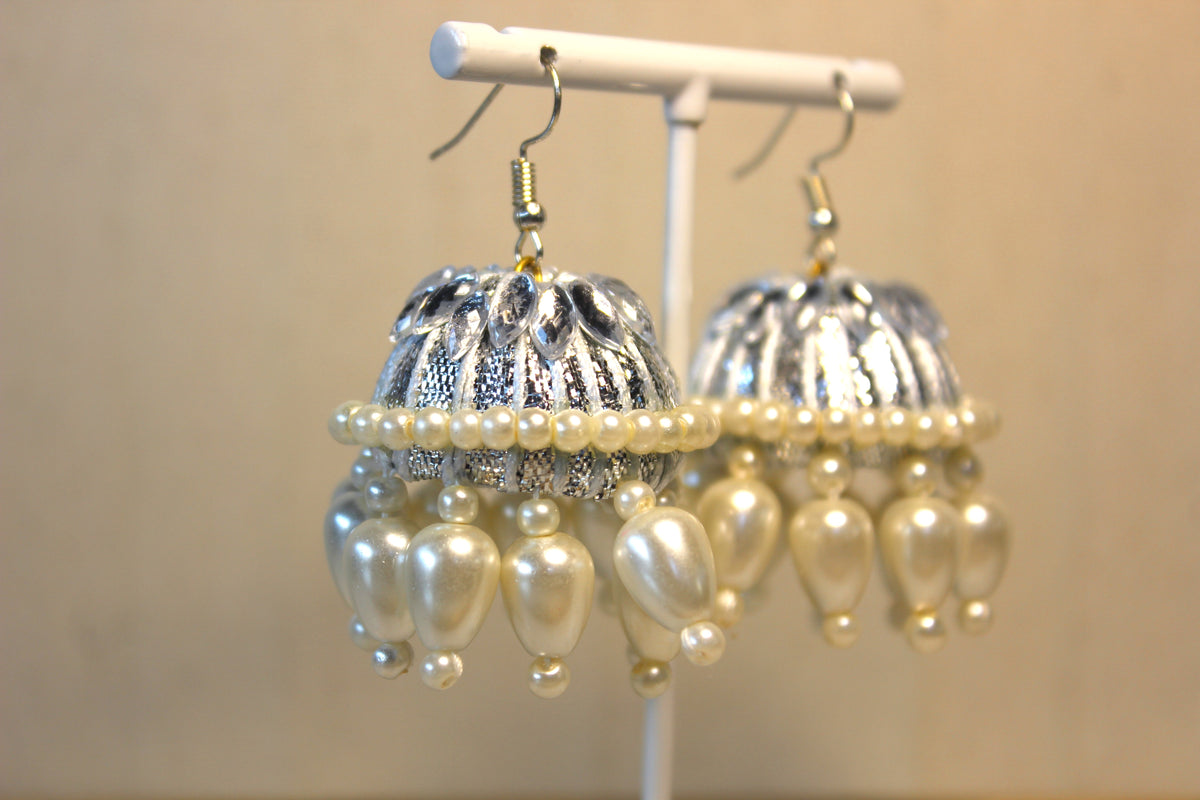 Rifaqaat Earrings (Silver)