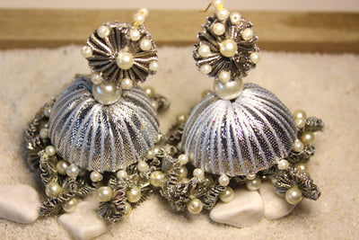 Rabt Earrings (Silver)