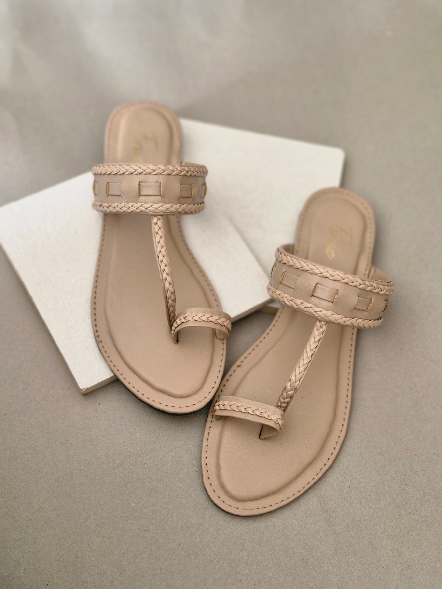 Lihaz (Beige)