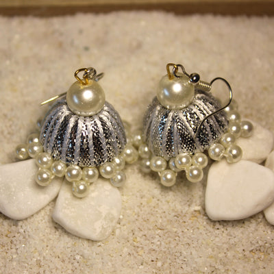 Iztiraar Earrings (Silver)