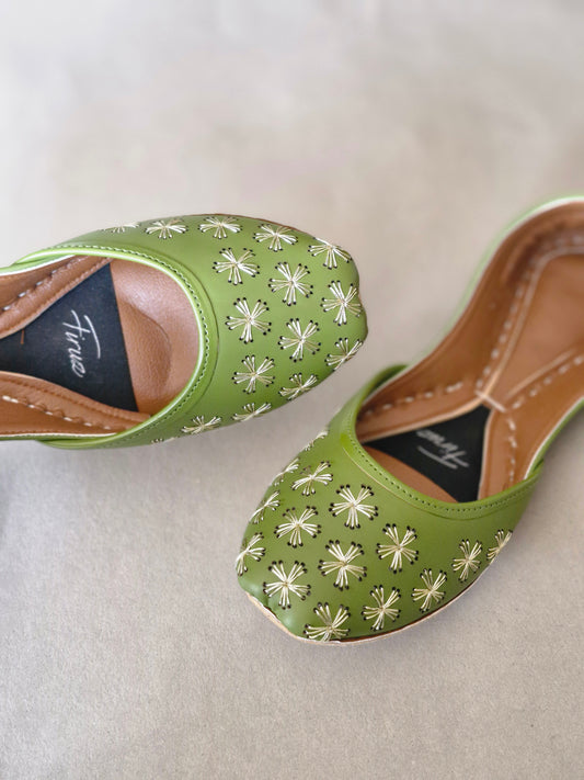 Ehsaas (Mehndi Green)