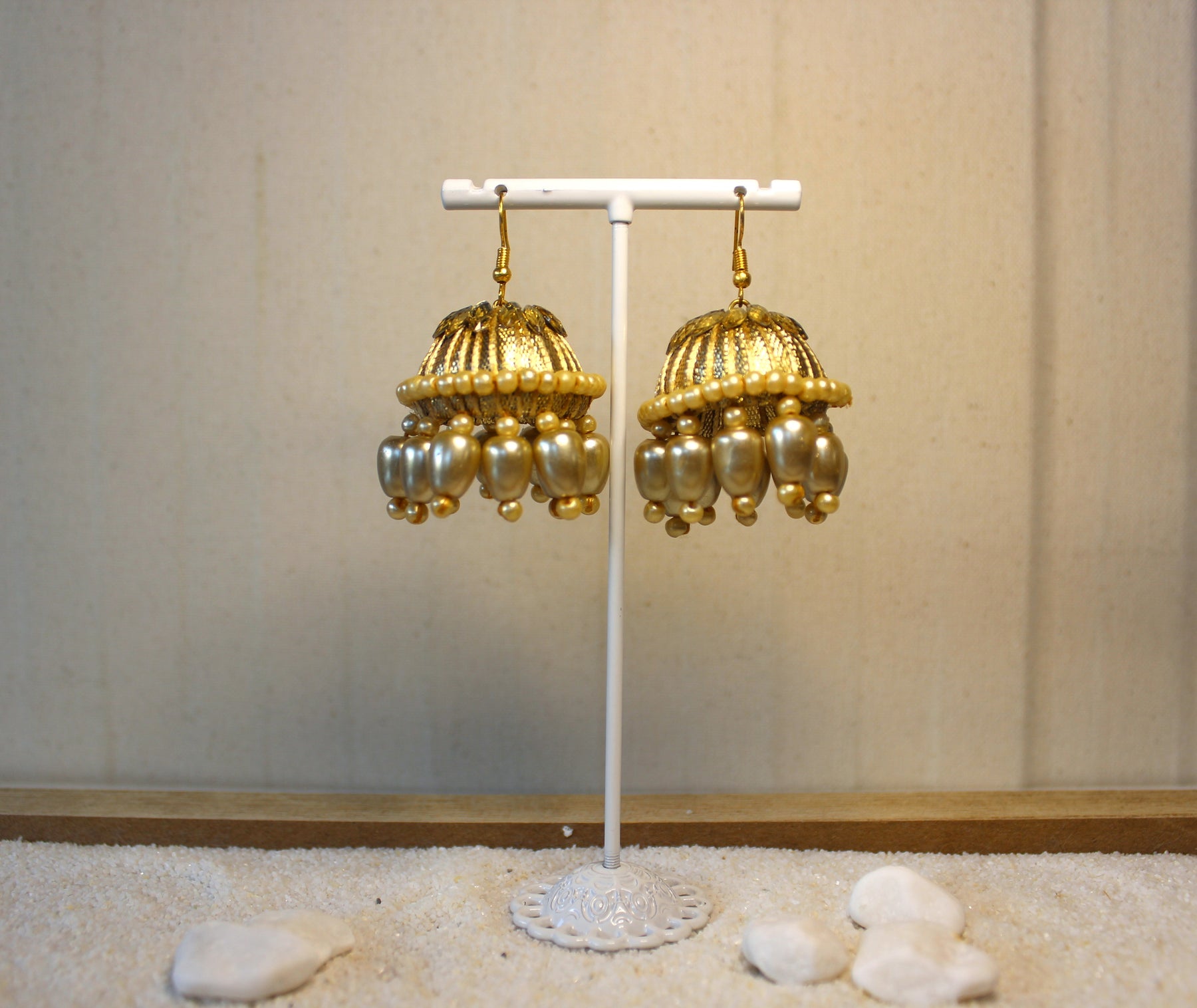 Rifaqaat Earrings (Golden)
