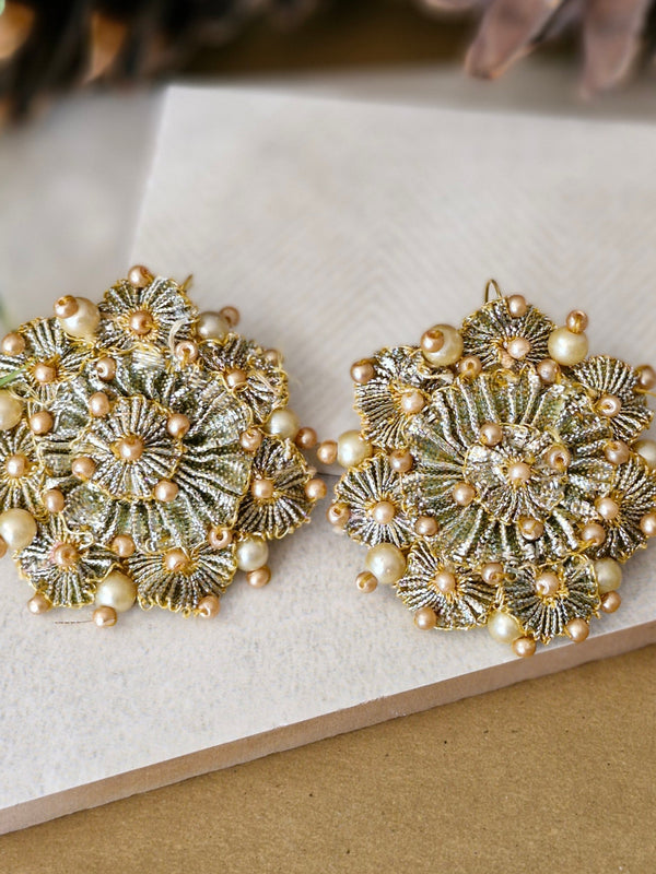 Aatish (Ear Studs)