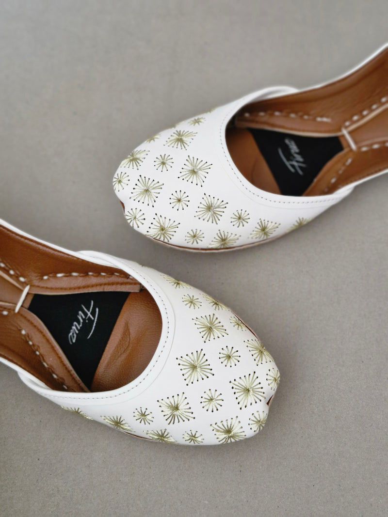 Arsh (White)