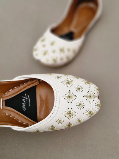 Arsh (White)